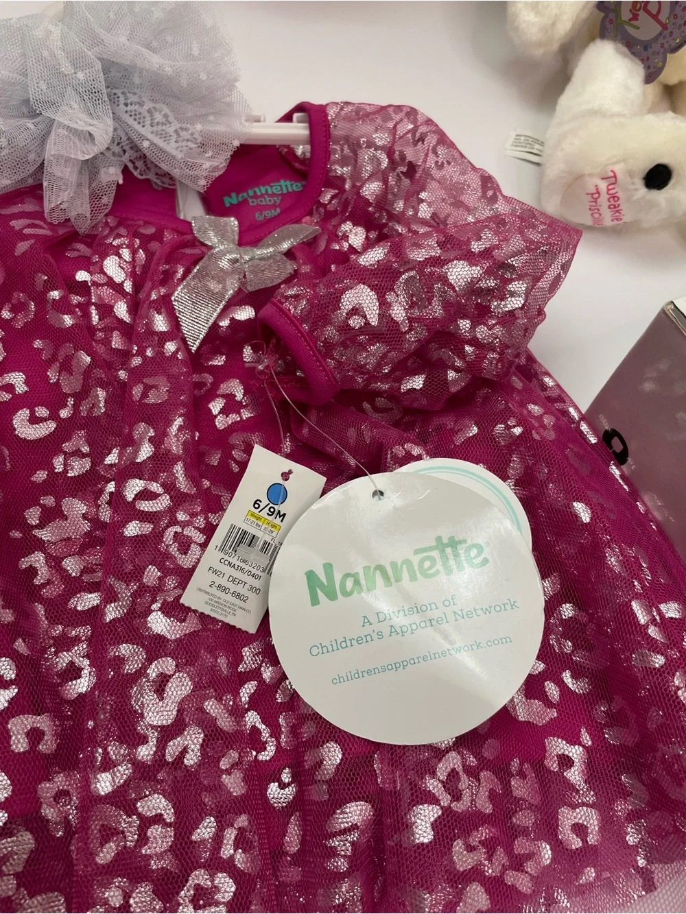 New Baby Girl Gift Bundle Set (Size 6-9M) Ready to Gift with FREE Gift for Mom!